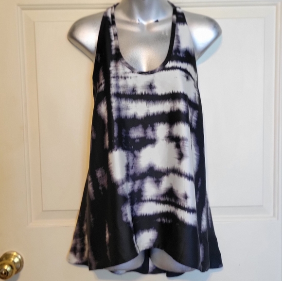 BCBGMAXAZRIA dana open back halter top - Picture 11 of 13